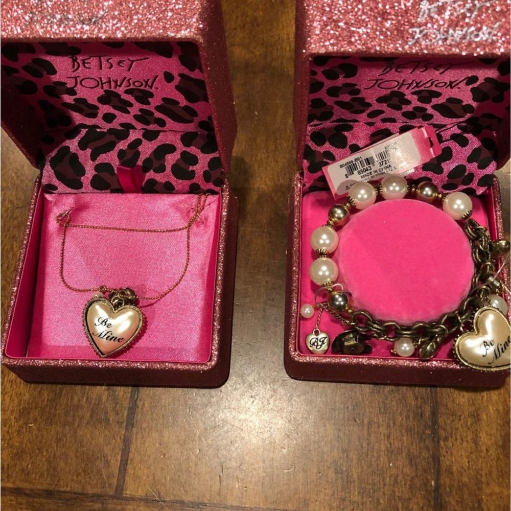 Betsey Johnson Necklace & Bracelet